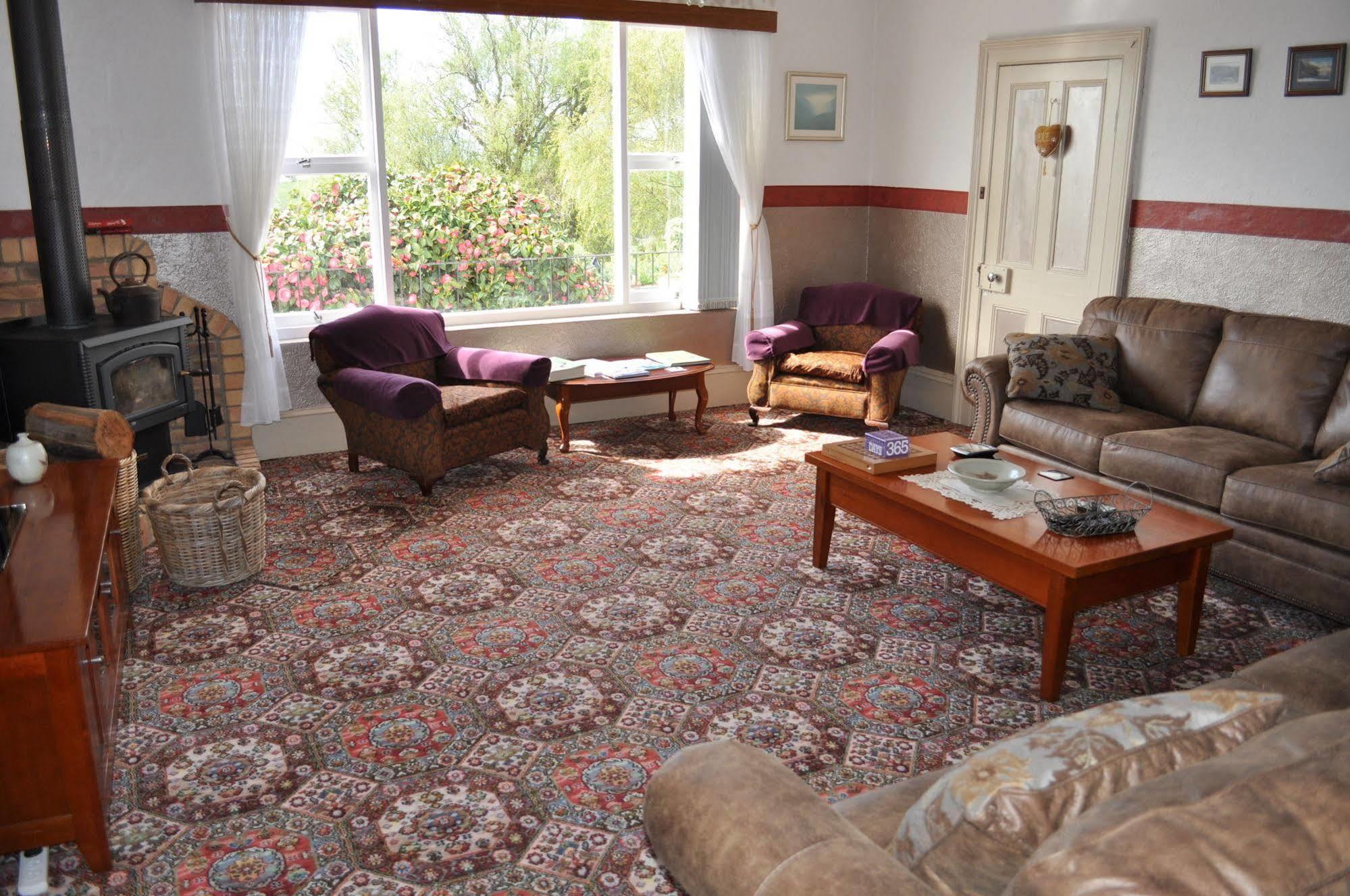 Roslyn House Bed & Breakfast Bushy Park Eksteriør billede